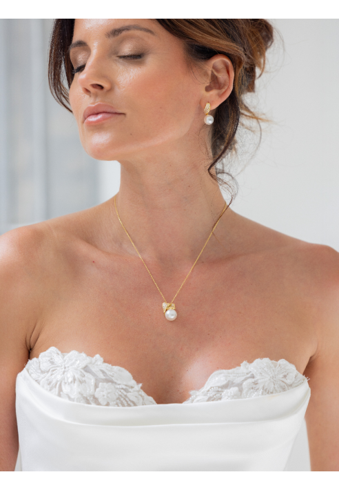 Abrazi Violet Collar ()