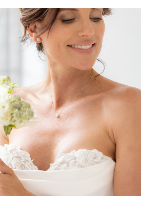 Abrazi Lucia Collar ()