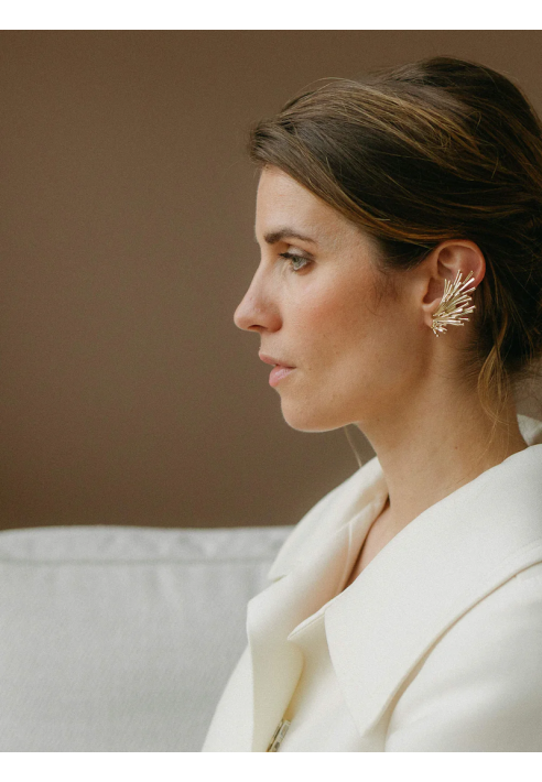 Pendientes Lizeron Iris – Par asimétrico (grande/pequeño)