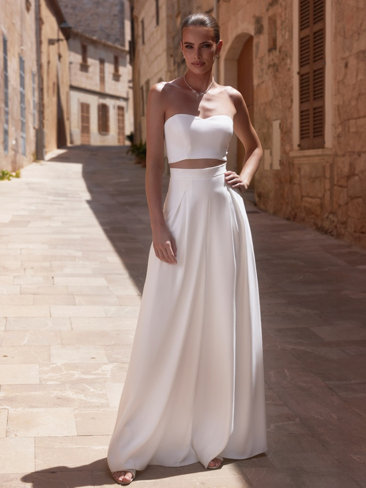 Bianco evento E469 Top main product photo