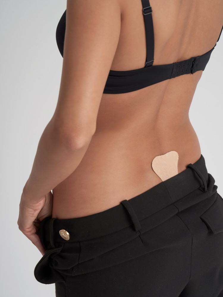 BYE BRA Tanga Adhesiva de Encaje Beige (Talla Única) main product photo